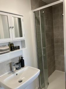 Sheffield 3-Bed Warm Comfy home