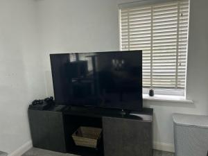 Sheffield 3-Bed Warm Comfy home