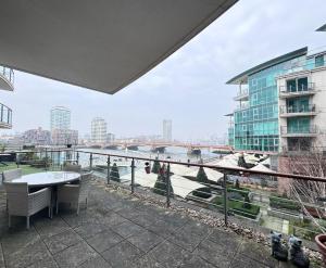 River View London Eye Vauxhall 2 Bedroom Apartment