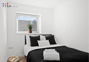 Bright Studio with Private Bathroom & Kitchenette B3 - Norwood Junction