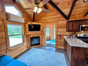 BMV8 Tiny Home Topline