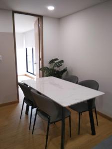 36AV Apto 303 Movistar Aren