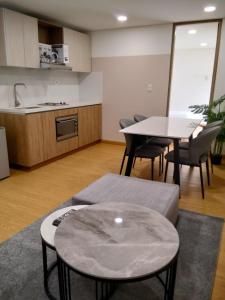 36AV Apto 303 Movistar Aren