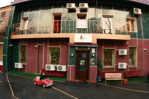 YELLOW UNLIMITED HOTEL 4