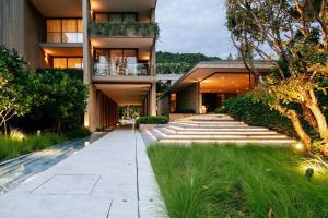 Luxury 3-Bedroom Sea View Apartment in MontAzure Kamala