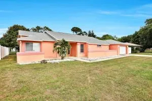 Renovated 3BR Dog Friendly Pond View WD - Whitfield