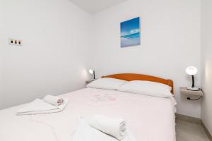 Studio with Terrace and Sea View room in Apartments with a parking space Rabac Labin - 7622
