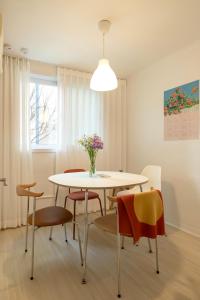 Poom Stay, Airport bus, Cozy Stay for Seoul Travelers,Yeomchang Stn, Line 9 Express - Apartmány, Soul