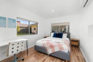 The Spacious & Elegant Vacation Haven - Glenside