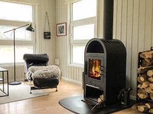 6 person holiday home in Blokhus