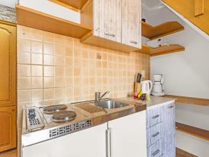 Apartment near Pula with Sea View Balcony