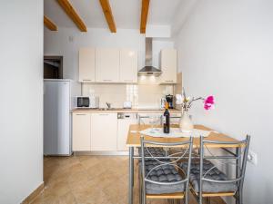 Apartment in Drenje with Stunning Sea View