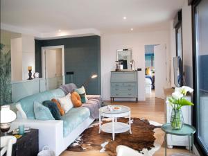 Villa in Sanxenxo with Pool & Sea Views