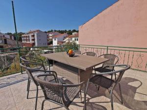 Apartment in Pula near Gortan Cove Beach