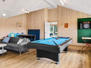 5 star holiday home in Ålbæk