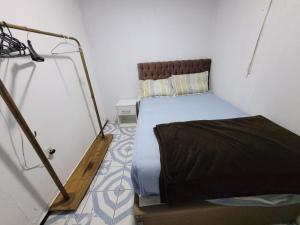 COBERTURA COM PISCINA