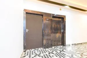 Hotel O Treefo Palace - Bālianta