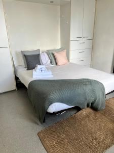 Studio with Stunning Views