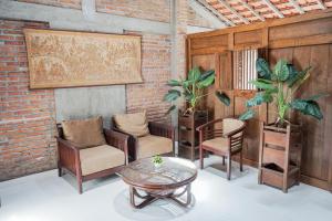 Griya Rejodani Homestay Jogja - 3hvězdičkové hotely ve městě Ngaglik