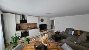 Stylish apartment for short & long-term stays