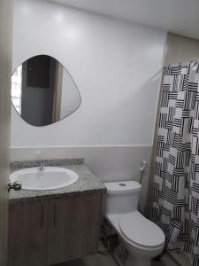 Apartamento cerca de Solca y Embajada Americana