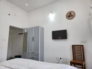 Uthuppan's Holiday Home - Ūdumbanshola