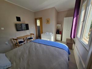 Bed and Breakfast BLUE in BLUE, Room GREEN +