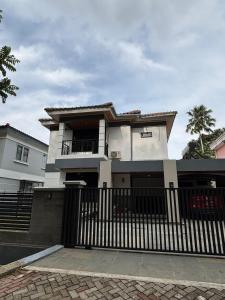 hillcure villa kota bunga puncak by citrus house