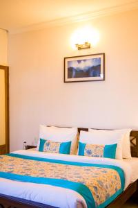 Alaya Stays Mehar Villa - 3 BHK With Garden & Scenic Views