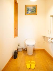 Elles Garden House 高いフェンスに囲まれた広い庭でペットは大満足 雨の日もBBQ可能