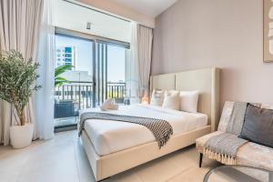 Near Dubai Miracle Garden Studio with Community Views Balcony, Legacy by Sunrise, Arjan-Dubailand by Deluxe Holiday Homes