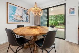 Modern & Stylish 2 Bedroom Townhouse