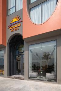 Sunrise Hotel Vân Đồn