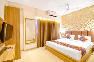 FabHotel Lake View Topsia