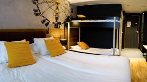 Standard Quadruple Room room in Original Sokos Hotel Vaakuna Kouvola