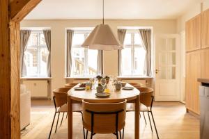 Cozy and Contemporary Ground Floor Retreat