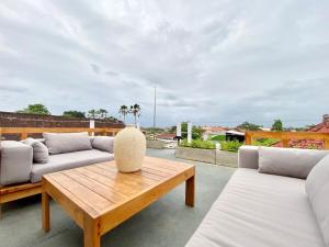 Kiana - Chic2BrEscape, Rooftop, View, Pool, NrBeachCafe, Canggu