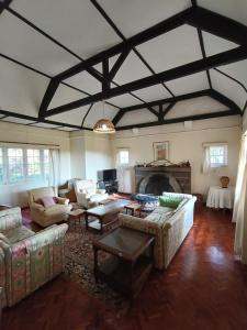 Leleshwa Homestead Cottage - Mweiga