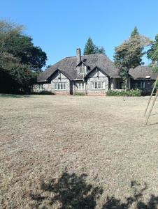 Leleshwa Homestead Cottage - Mweiga