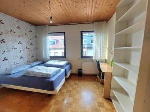 nice stay, 3 minutes to Kastel train station