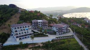 Family Apt Stunning Seaview Great Location