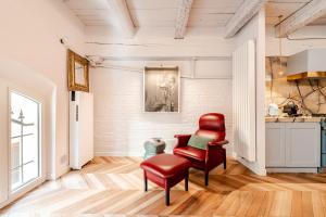 Deluxe Suite Fine Art Historic Centre