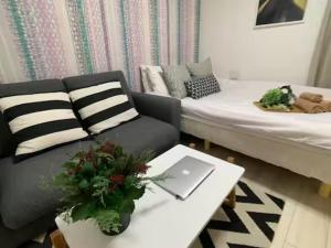 COMMA HOUSE Nishi-Ikebukuro 102