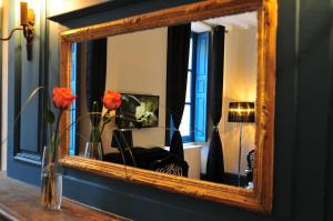 Hotels Les Glycines Vezelay : photos des chambres