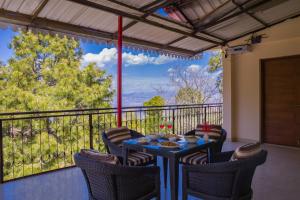 Alaya Stays Captains Nest 3 BHK Retreat With Garden & Scenic Views