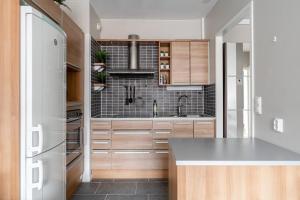 1BR Apartment with Balcony next to Railway Station