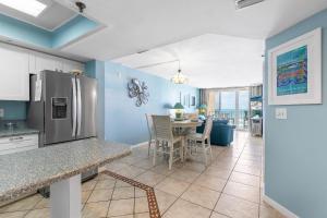 Oceania Beach Club 504