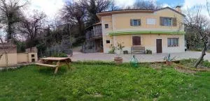 Il Poggio bed and breakfast - Montetassi