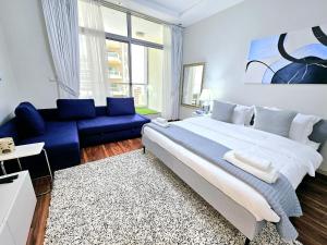 SUNRISE HOMES - Stylish Studio Apartment Nearby JBR Beach