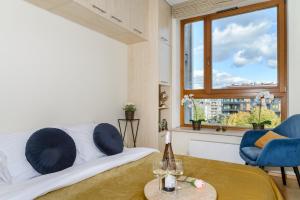 Lumina luxury 3-rooms apart in Warsaw